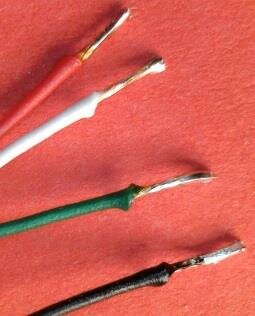 Kabel Einkerbung